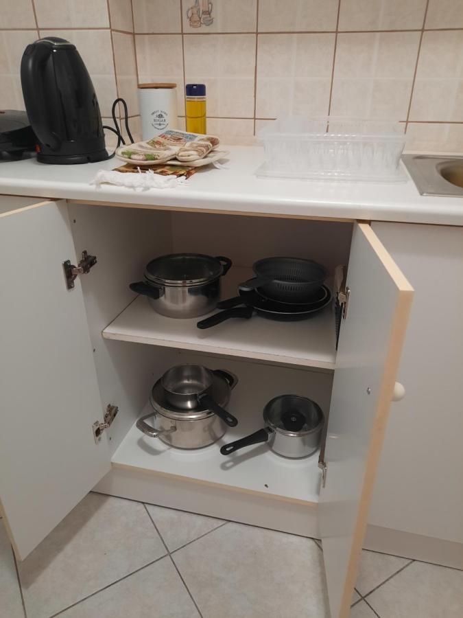 דירות אתונה Lousi House מראה חיצוני תמונה