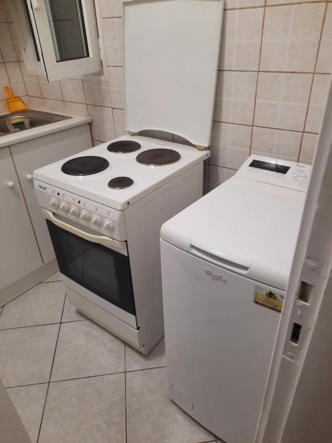 דירות אתונה Lousi House מראה חיצוני תמונה
